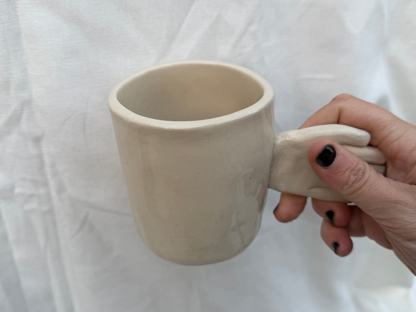 Hand mug