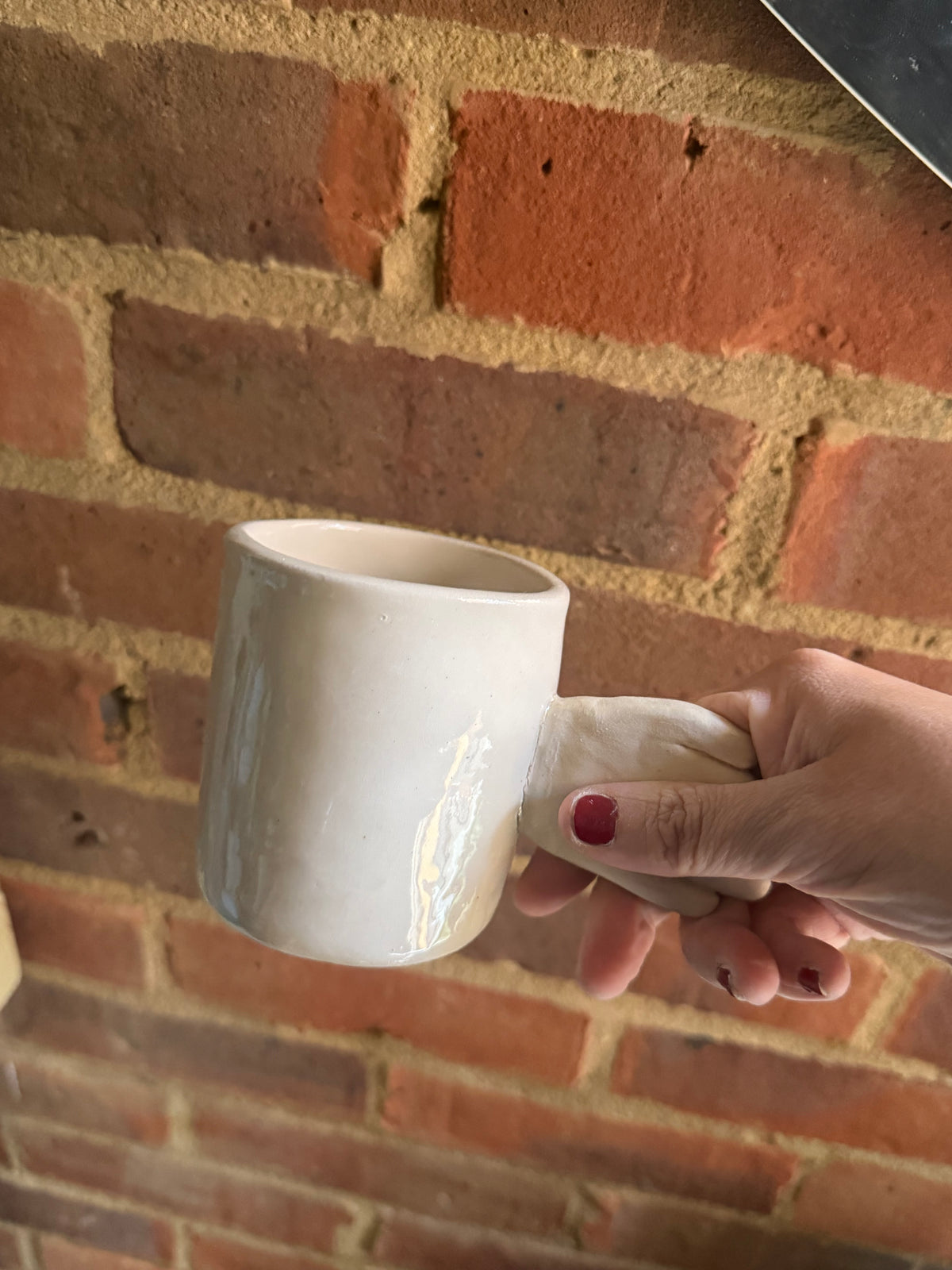 Hand Mug