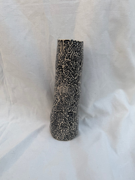 Squiggle vase