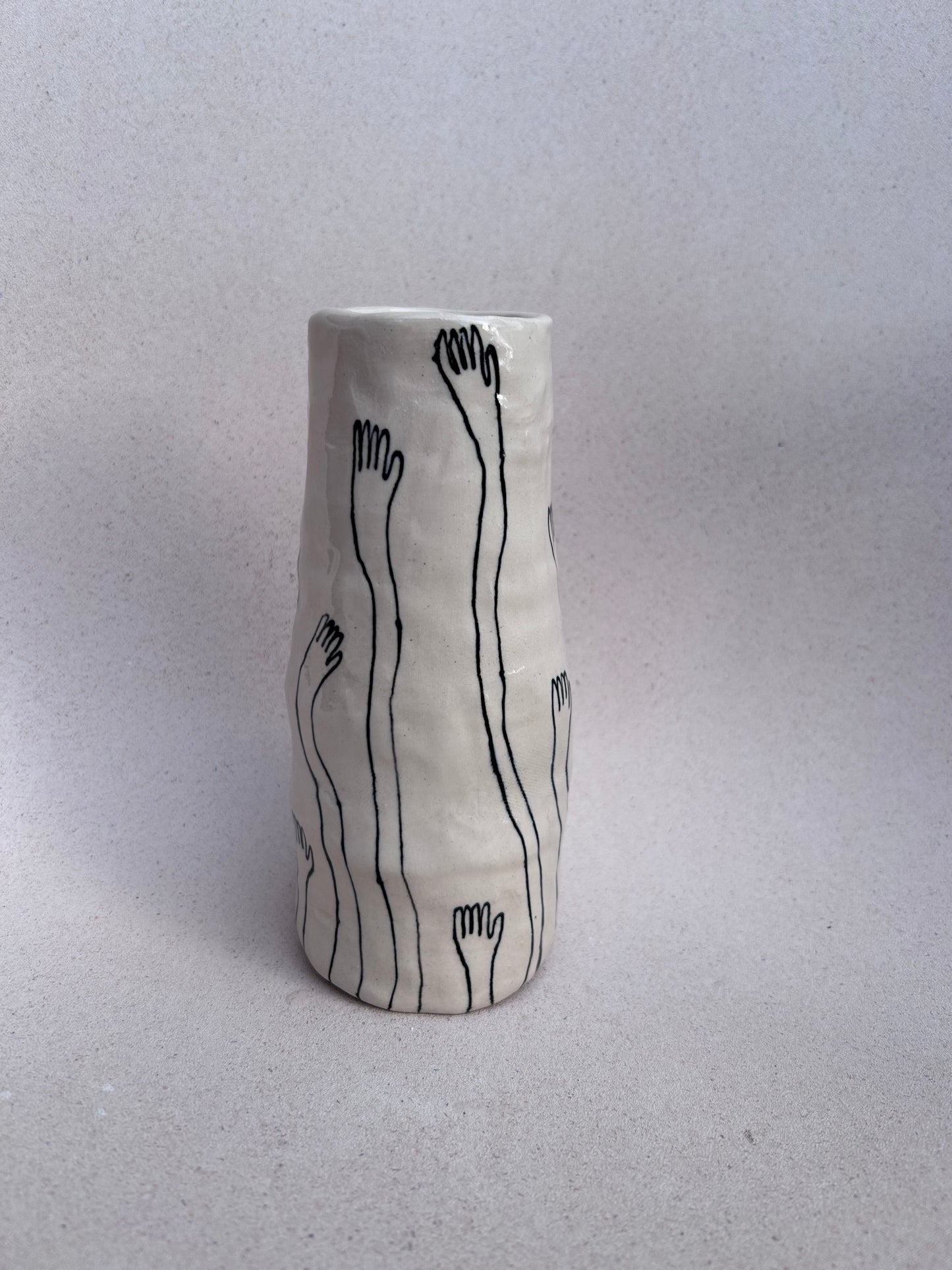 Handsy Vase