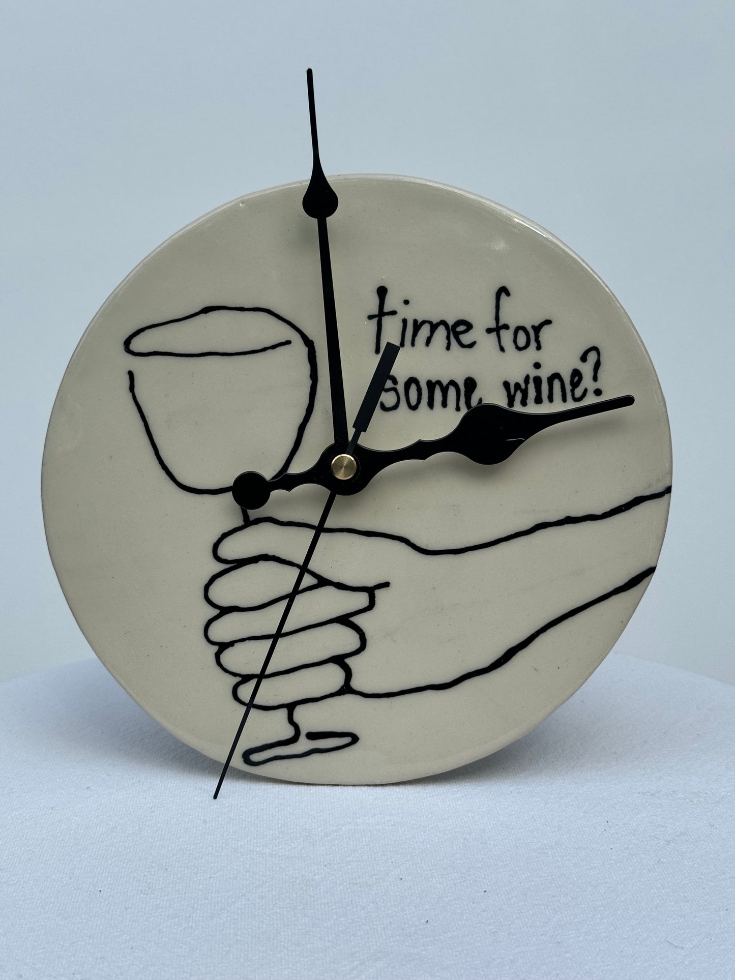 ‘Time for some wine’ clock